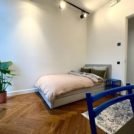 Апартаменти Luxury Loft In *